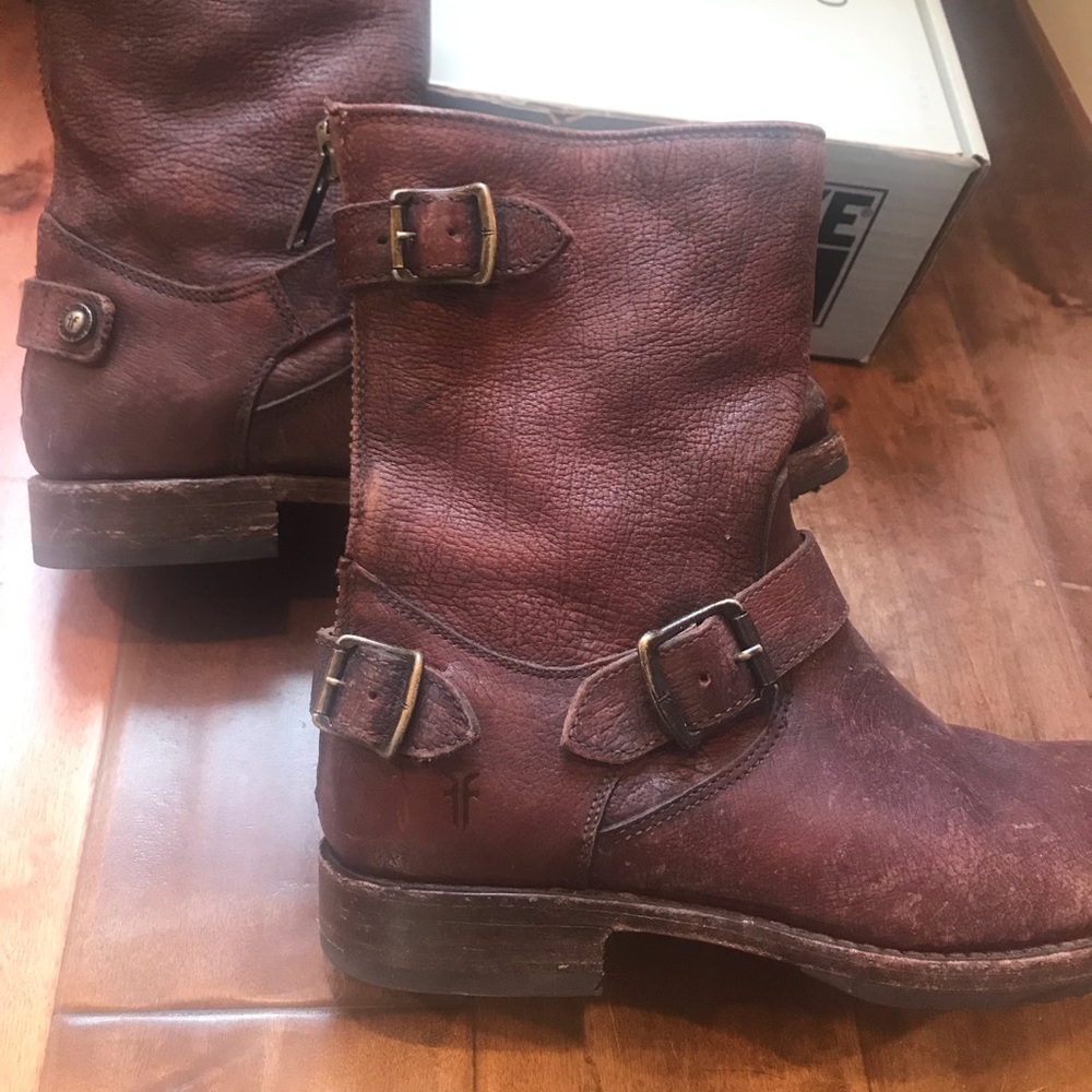 Frye Veronica boot dark brown size 9 classic - Picture 1 of 7
